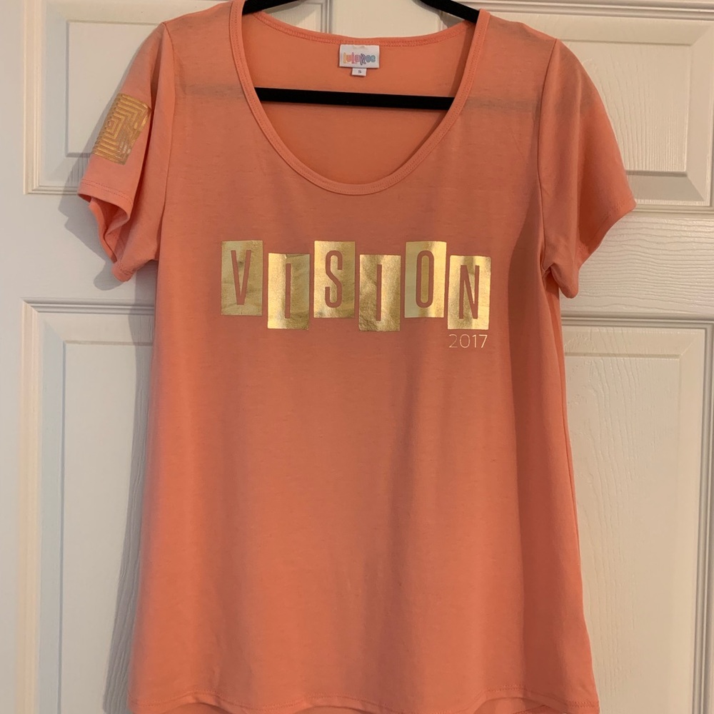 LuLaRoe Classic Tee 2017 convention tee